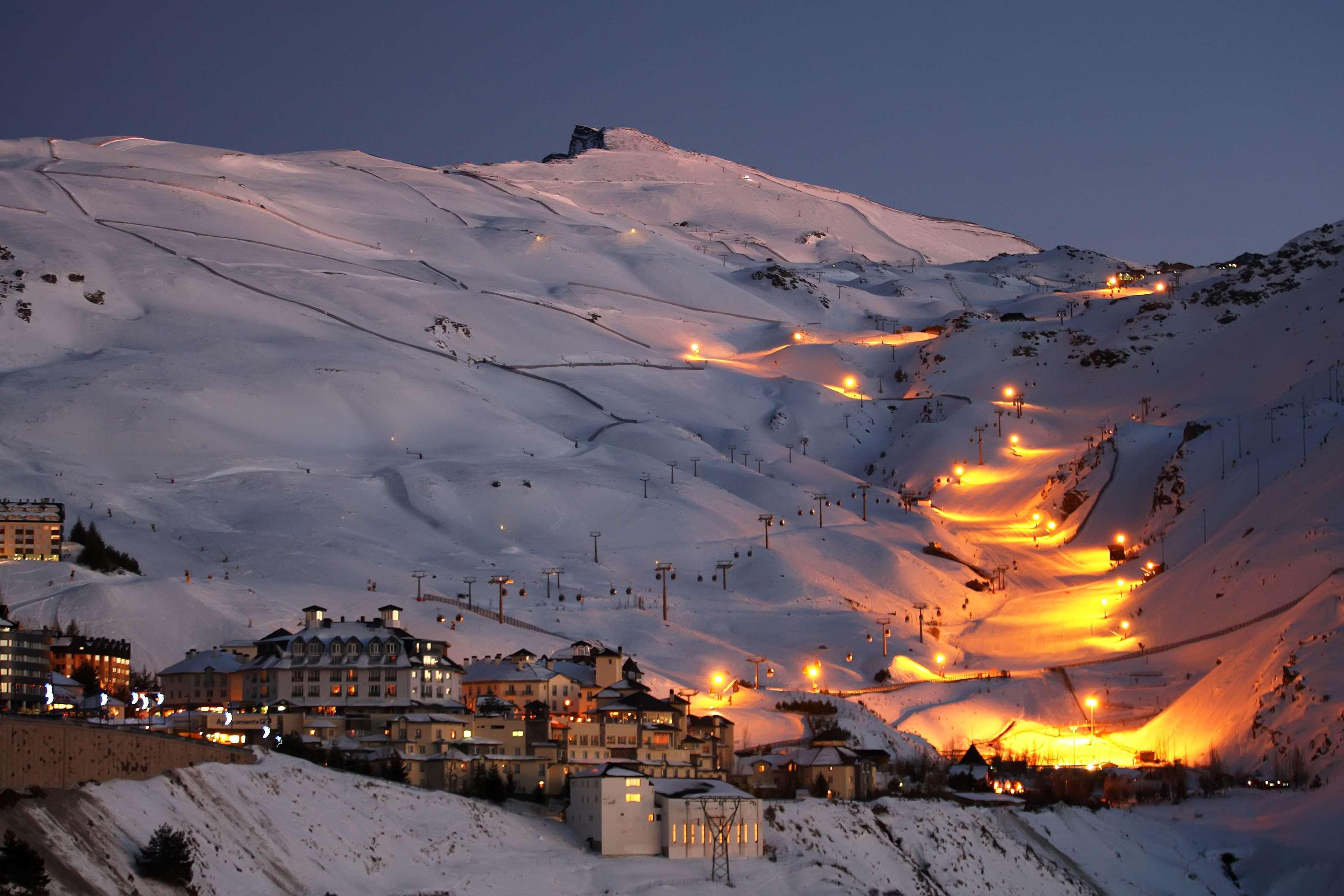 Отель Melia Sol Y Nieve Сьерра-Невада Экстерьер фото